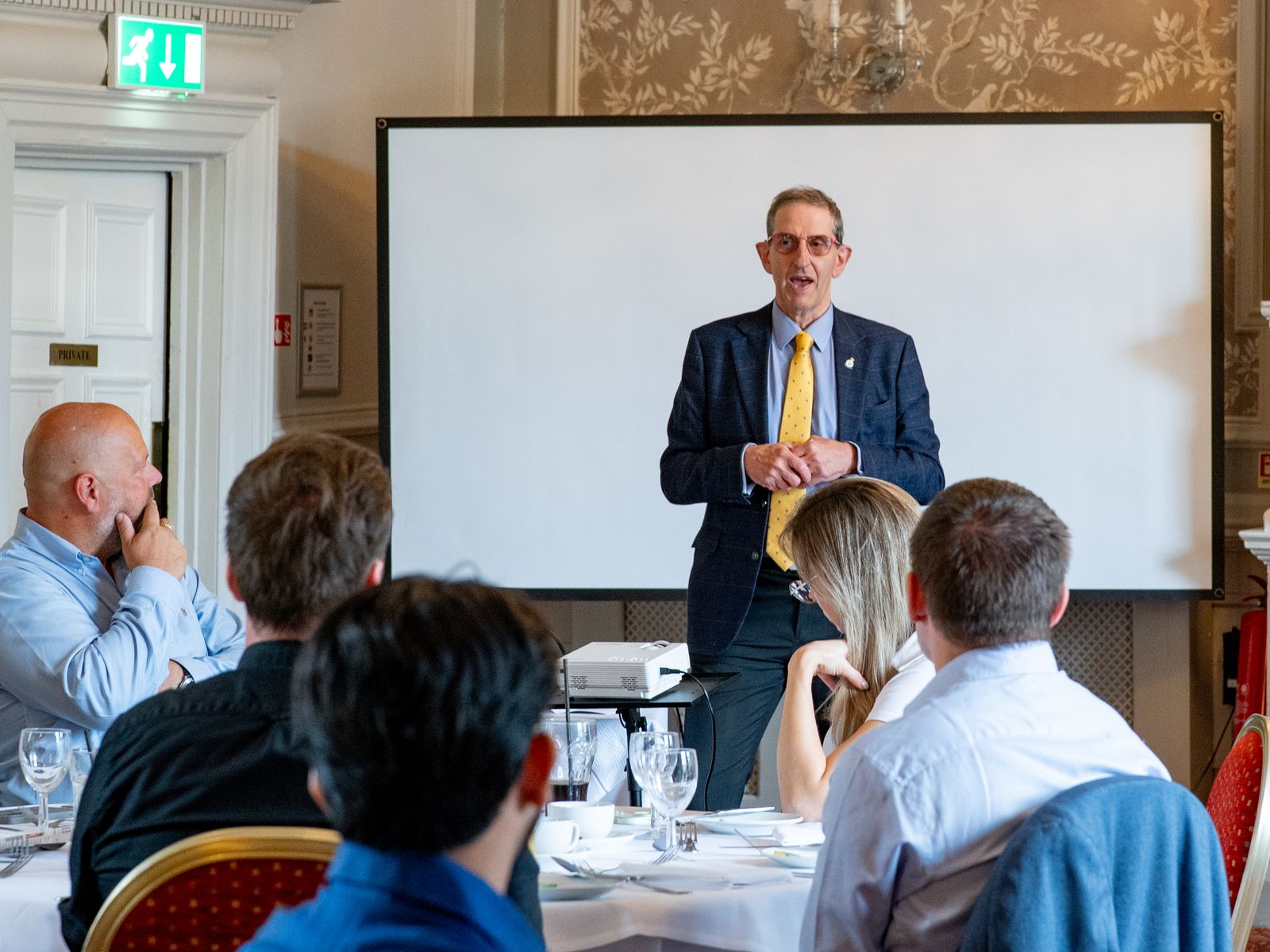 Speaker at a B2B Lunch Club lunch